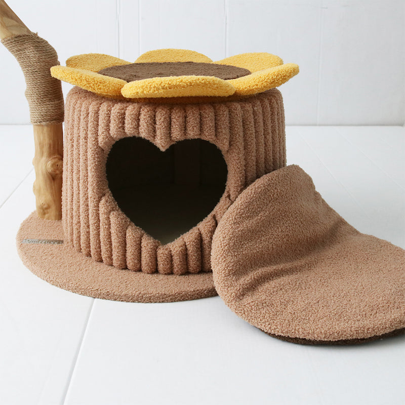 Plush Heart Shaped Cat House With Sunflower Tree